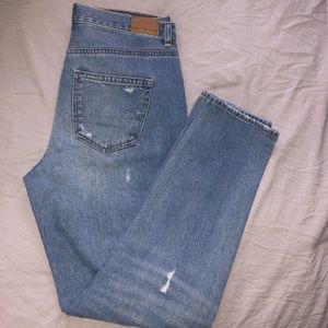 American Eagle Mom Jeans